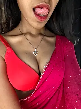 Snapshot of Niharika_02 chatting on 03-10-26, 04:45 Niharika 02 online show from 03-10-26, 04:45