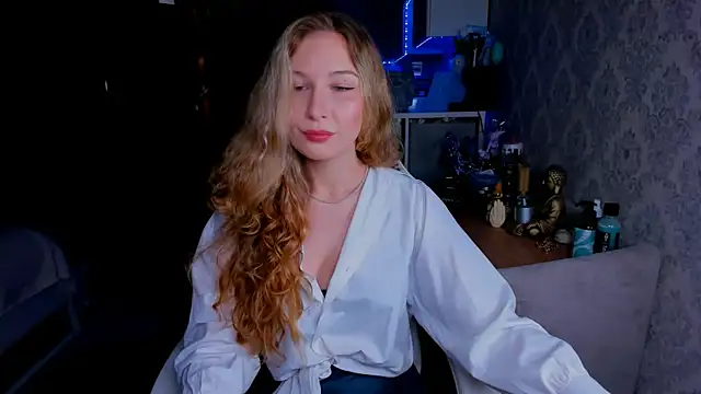 Snapshot of Marcellis_Charm chatting on 02-21-26, 05:47 Marcellis Charm online show from 02-21-26, 05:47