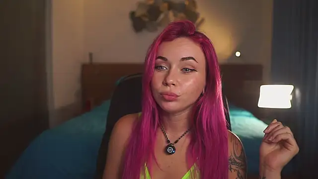 Sarah Pink online show from 03-05-26, 12:23