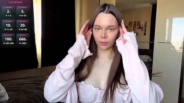 Snapshot of TinaScarlet chatting on 03-25-26, 08:20 TinaScarlet online show from 03-25-26, 08:20