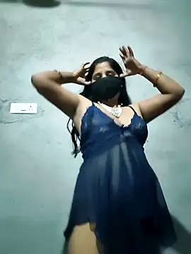 Snapshot of Sexy_khushi19 chatting on 03-12-26, 04:18 Sexy khushi19 online show from 03-12-26, 04:18