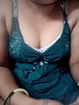 Annuhot143 online show from 02-15-26, 08:24