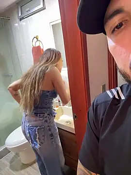 Snapshot of joeandlove chatting on 02-03-26, 03:50 joeandlove online show from 02-03-26, 03:50