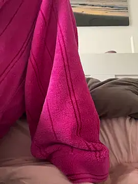 Snapshot of SexyRusalka chatting on 02-22-26, 11:53 SexyRusalka online show from 02-22-26, 11:53