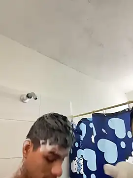 foxxy and lion online show from 02-04-26, 10:04