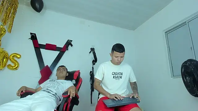 Steven and Camilo18 online show from 02-03-26, 11:59