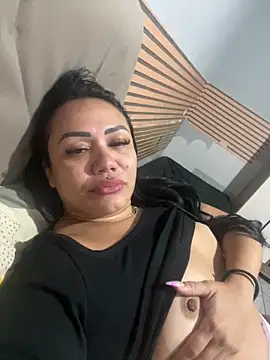 Snapshot of Deyseprado35 chatting on 02-12-26, 06:52 Deyseprado35 online show from 02-12-26, 06:52