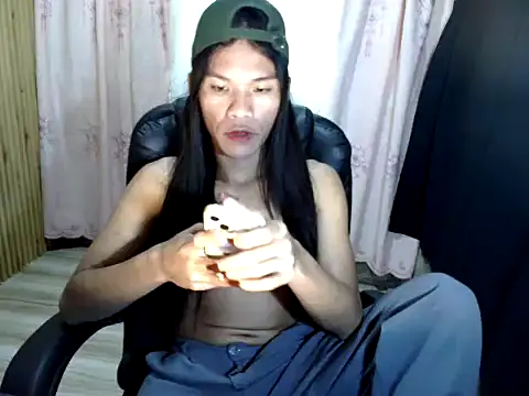 8inches tammy online show from 02-05-26, 03:11