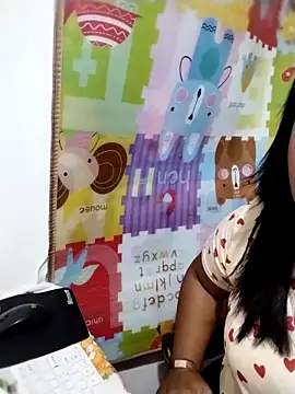 biggbooty15 online show from 02-18-26, 05:47