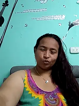 Snapshot of BustySexy_Nataly chatting on 02-17-26, 05:37 BustySexy Nataly online show from 02-17-26, 05:37