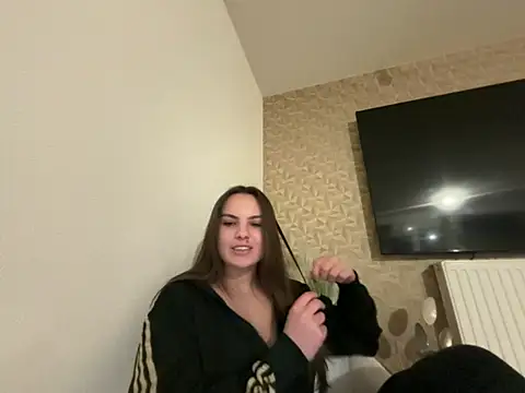 alixxxm7 online show from 02-23-26, 09:34