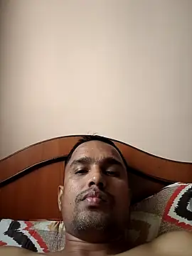 Snapshot of Mumbai_handsom92 chatting on 02-03-26, 04:43 Mumbai handsom92 online show from 02-03-26, 04:43