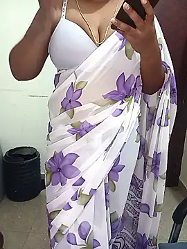 Chinnima143 online show from 02-21-26, 04:19