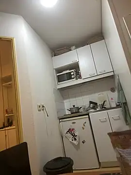 Snapshot of leh31l chatting on 02-07-26, 06:55 leh31l online show from 02-07-26, 06:55