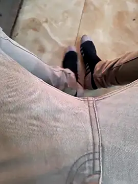 Snapshot of Castrol1289 chatting on 02-02-26, 11:53 Castrol1289 online show from 02-02-26, 11:53