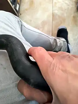 Snapshot of Castrol1289 chatting on 02-04-26, 08:09 Castrol1289 online show from 02-04-26, 08:09