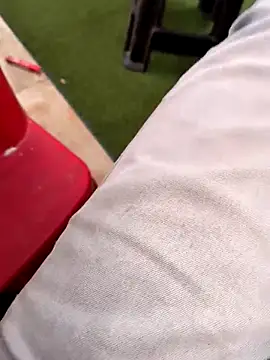 Snapshot of Castrol1289 chatting on 02-10-26, 07:56 Castrol1289 online show from 02-10-26, 07:56