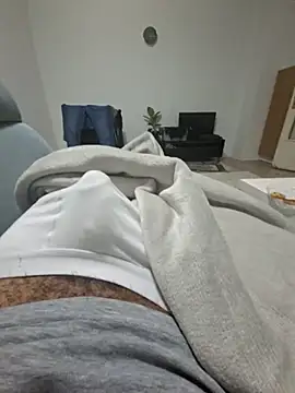 joodalfehl00 online show from 02-12-26, 12:16