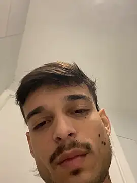 Snapshot of ruffvip chatting on 02-14-26, 12:13 ruffvip online show from 02-14-26, 12:13