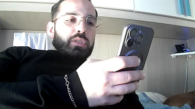 Snapshot of no-name15 chatting on 02-22-26, 03:10 no-name15 online show from 02-22-26, 03:10