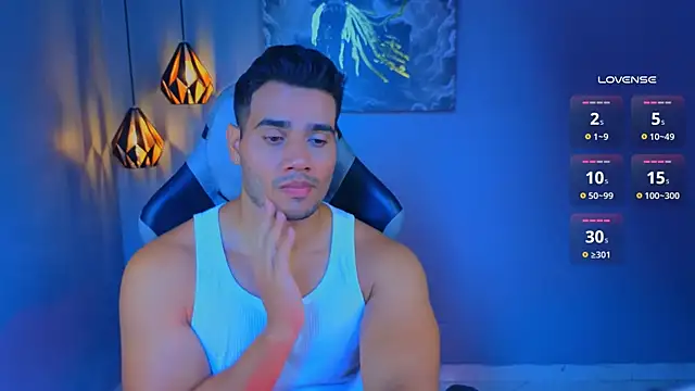 AndresRodriguez1 online show from 04-01-26, 01:41