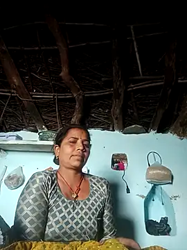 Snapshot of Manu_mehta chatting on 02-08-26, 04:27 Manu mehta online show from 02-08-26, 04:27