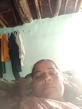 Snapshot of Manu_mehta chatting on 04-09-26, 07:58 Manu mehta online show from 04-09-26, 07:58