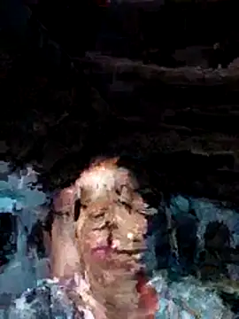 Snapshot of Manu_mehta chatting on 04-15-26, 04:14 Manu mehta online show from 04-15-26, 04:14