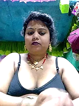 Snapshot of rasim_sexe chatting on 02-25-26, 04:05 rasim sexe online show from 02-25-26, 04:05