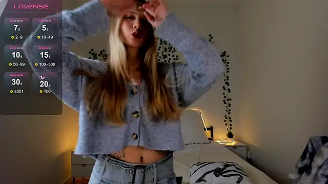 EllyMartinez online show from 02-12-26, 05:41