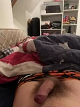 Enzo 2763 online show from 02-02-26, 05:39