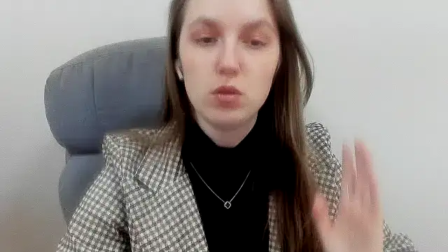 Snapshot of Nessi-Morris chatting on 02-10-26, 08:07 Nessi-Morris online show from 02-10-26, 08:07