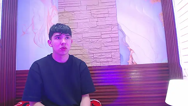 Snapshot of massimoferrera303av chatting on 02-03-26, 06:35 massimoferrera303av online show from 02-03-26, 06:35