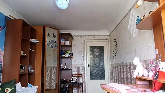 Snapshot of KathernSaulters chatting on 02-03-26, 06:11 KathernSaulters online show from 02-03-26, 06:11