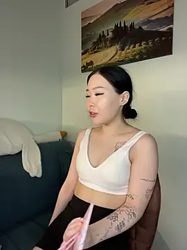 Snapshot of Peony_kiss chatting on 02-20-26, 08:16 Peony kiss online show from 02-20-26, 08:16