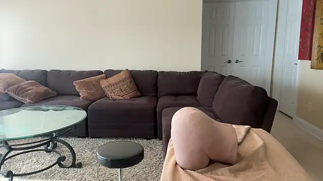 Snapshot of Grammer100 chatting on 03-28-26, 04:17 Grammer100 online show from 03-28-26, 04:17