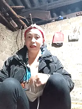 Snapshot of lena-cute chatting on 02-11-26, 01:43 lena-cute online show from 02-11-26, 01:43