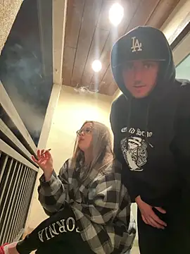 Snapshot of xxlivecouple chatting on 02-20-26, 05:48 xxlivecouple online show from 02-20-26, 05:48