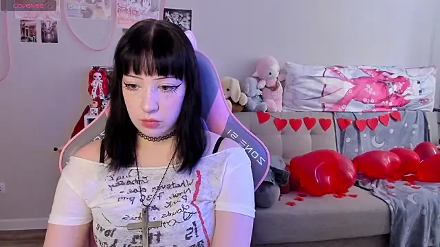 MollysLand online show from 02-10-26, 08:29