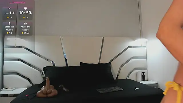 ninna vinns online show from 02-06-26, 03:55