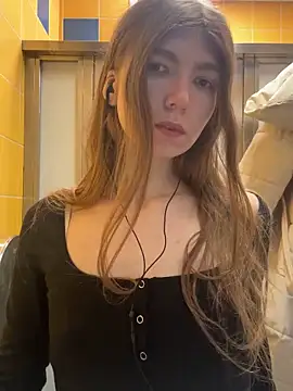 Bubble Chloe online show from 02-21-26, 08:04