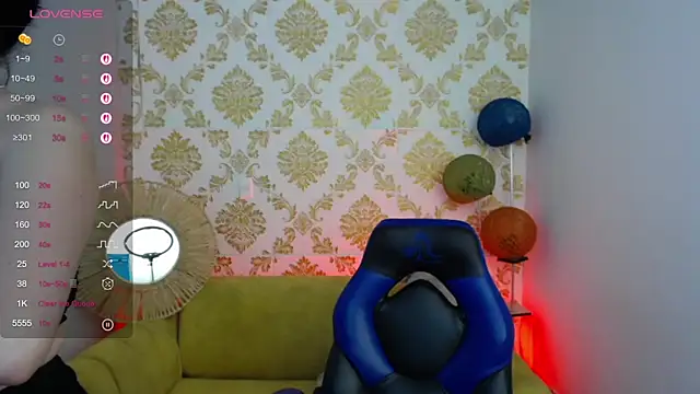 ALISS M  online show from 04-15-26, 09:04