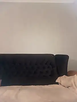 MiaMooly online show from 10-10-25, 02:27