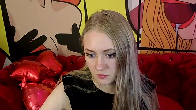 Snapshot of DramaQuenns chatting on 02-12-26, 06:52 DramaQuenns online show from 02-12-26, 06:52