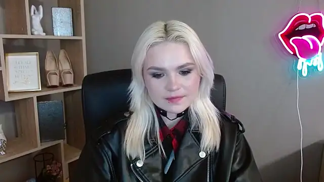 SweetLilyxo online show from 02-19-26, 02:57