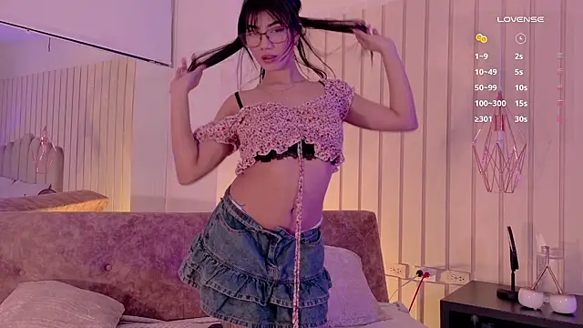 Snapshot of Pikayle chatting on 02-11-26, 12:26 Pikayle online show from 02-11-26, 12:26