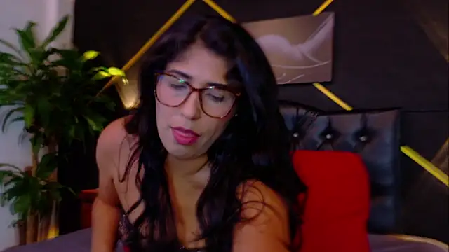 Snapshot of serena_kournikova chatting on 02-20-26, 09:48 serena kournikova online show from 02-20-26, 09:48