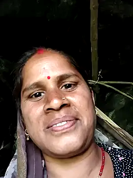 Snapshot of Hot_kiran4 chatting on 02-04-26, 08:20 Hot kiran4 online show from 02-04-26, 08:20