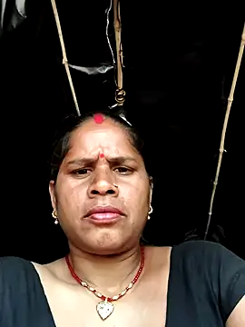 Snapshot of Hot_kiran4 chatting on 02-13-26, 06:31 Hot kiran4 online show from 02-13-26, 06:31