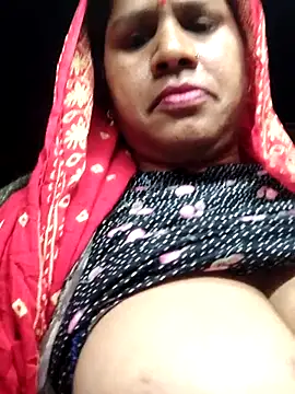 Snapshot of Hot_kiran4 chatting on 02-26-26, 10:53 Hot kiran4 online show from 02-26-26, 10:53